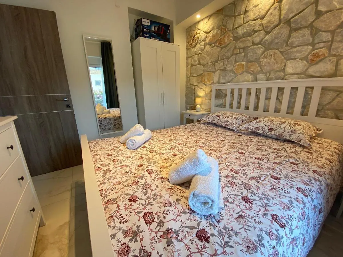 Apartament Luxury Flat In Chanioti Hanioti